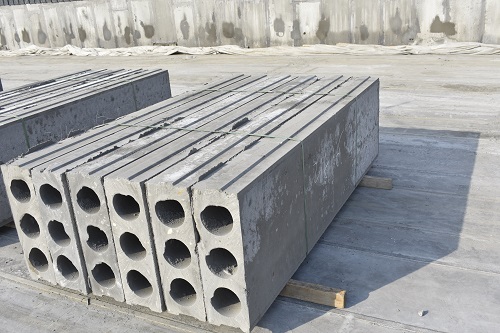 陶?；炷凛p質(zhì)墻板